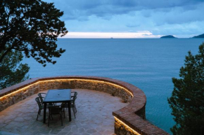 La suite del castello Lerici